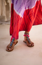 Sandalen mit Aufwendiger Stickerei