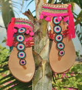 Sandalen mit Aufwendiger Stickerei