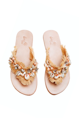 Sandalen mit Muscheln