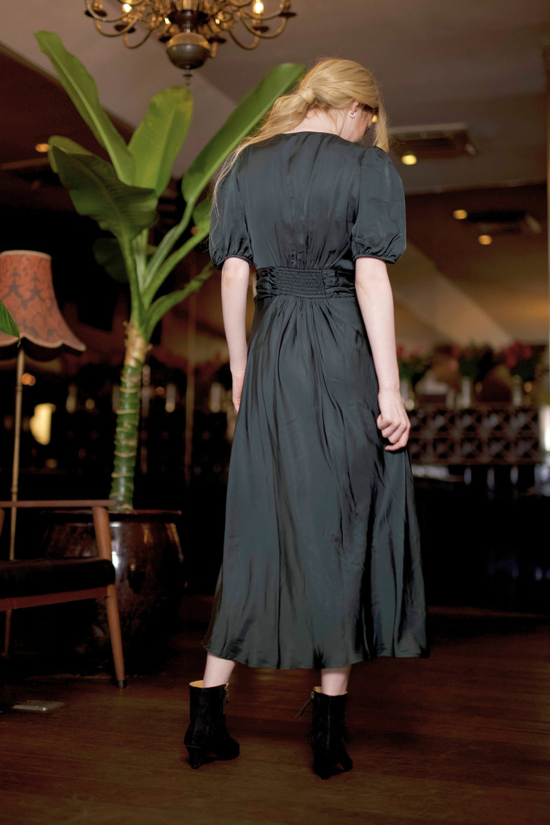 Satin Kleid Olive