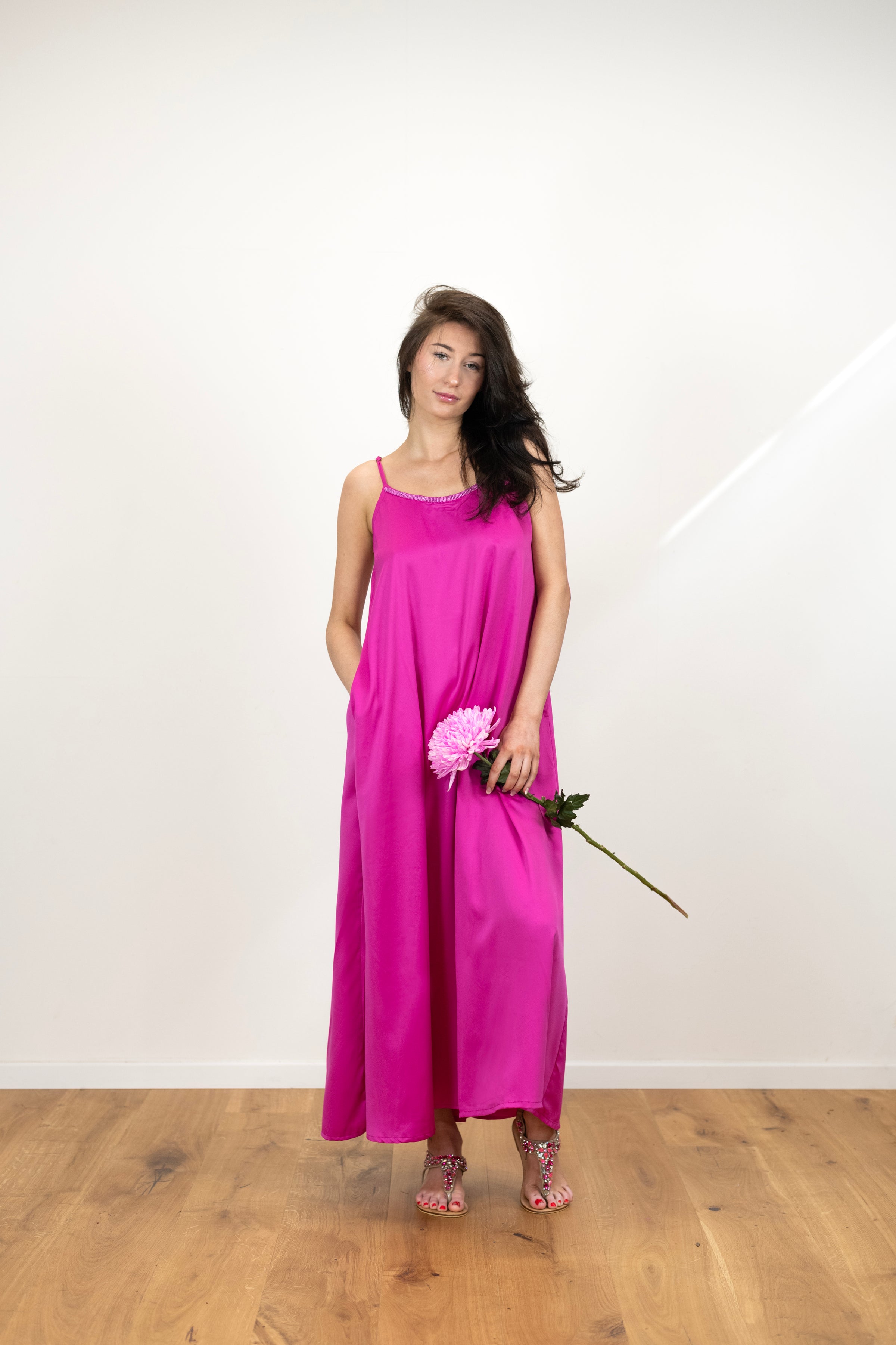 Vivionne Bay Dress Pink